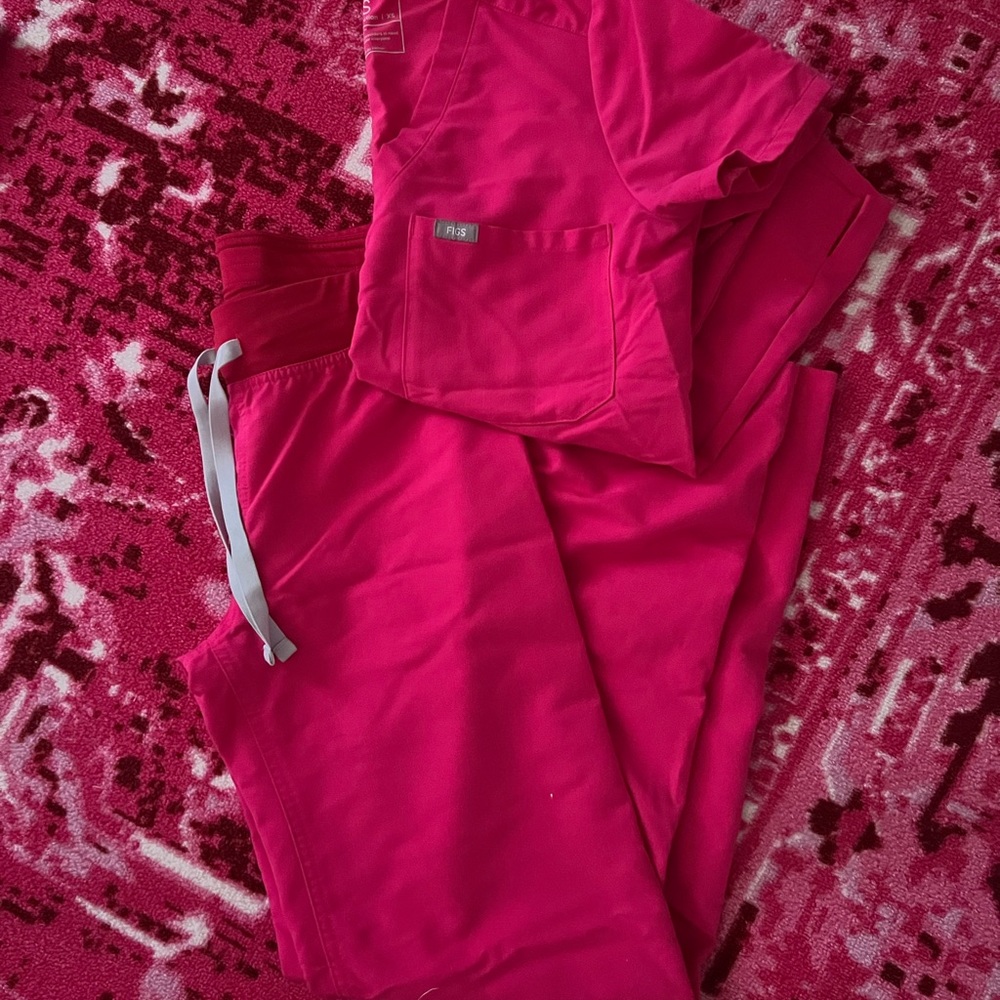 XS Livingston pant & one pocket scrub top